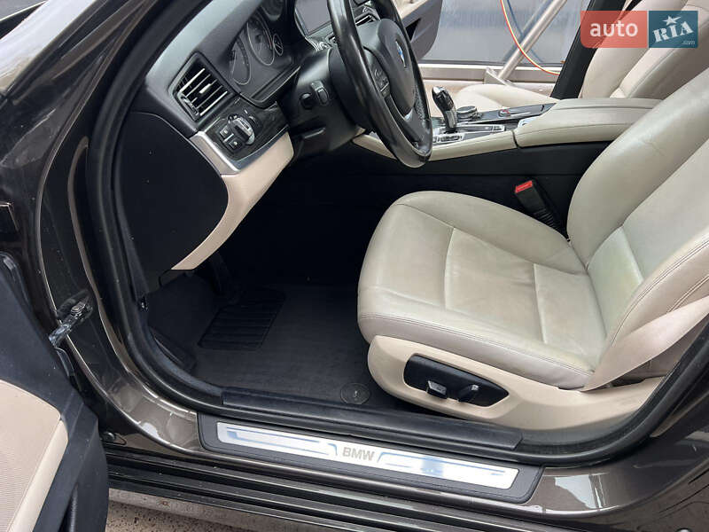 Универсал BMW 5 Series 2016 в Киеве фото 13 Универсал BMW 5 Series 2016 в Киеве