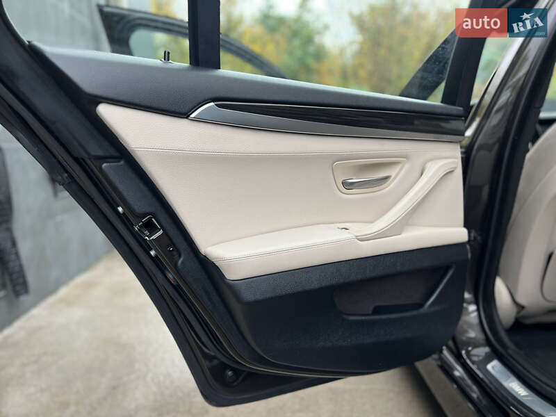 Универсал BMW 5 Series 2016 в Киеве фото 24 Универсал BMW 5 Series 2016 в Киеве