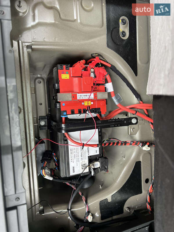 Универсал BMW 5 Series 2016 в Киеве фото 28 Универсал BMW 5 Series 2016 в Киеве