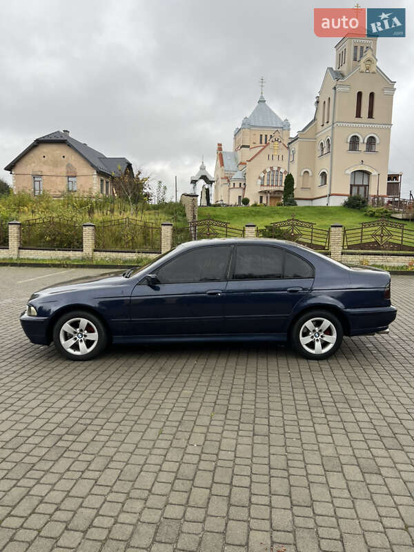 Седан BMW 5 Series 1999 в Львове