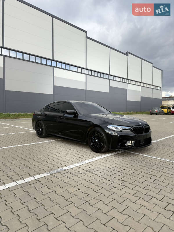 Седан BMW 5 Series 2017 в Ивано-Франковске