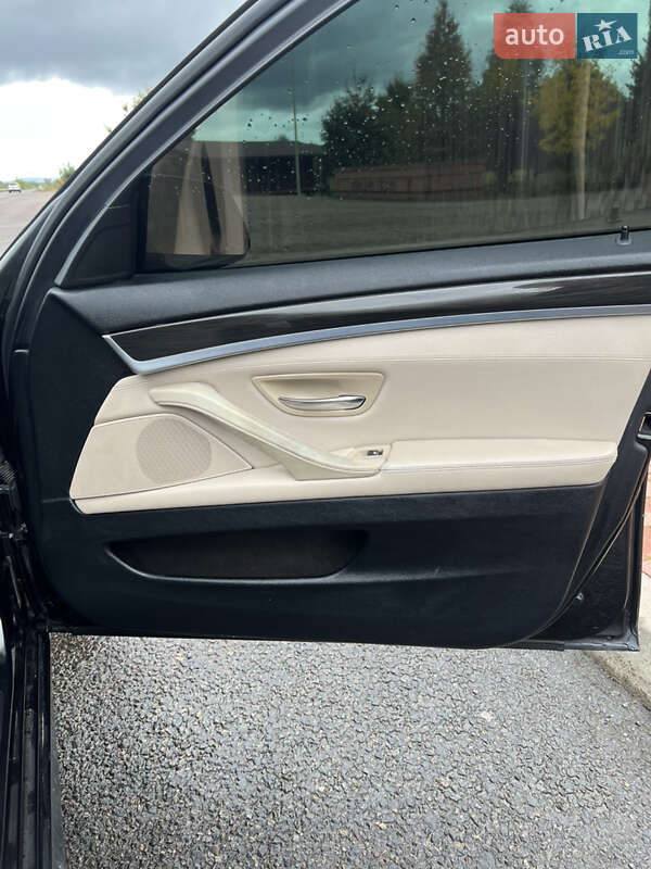 Седан BMW 5 Series 2011 в Виноградові фото 11 Седан BMW 5 Series 2011 в Виноградові