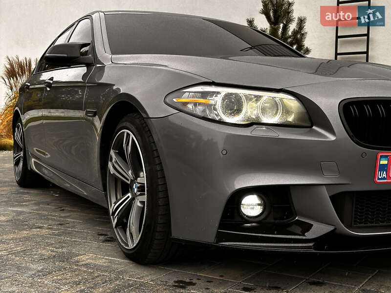 Седан BMW 5 Series 2015 в Луцке