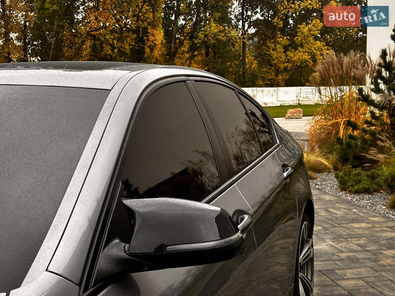 Седан BMW 5 Series 2015 в Луцке