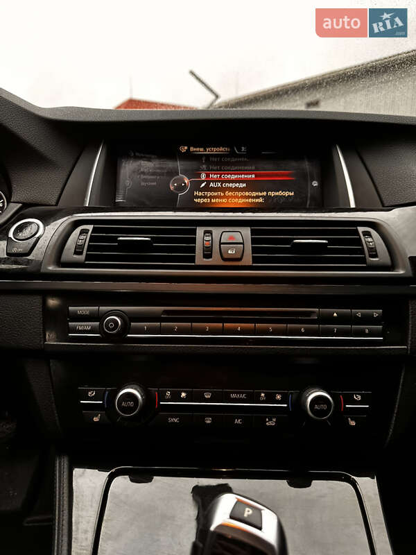 Седан BMW 5 Series 2015 в Луцке