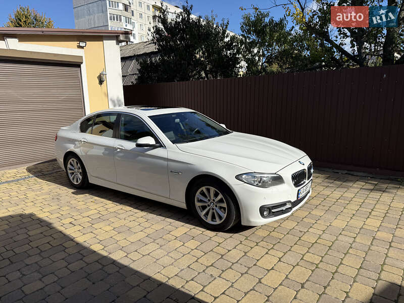 Седан BMW 5 Series 2016 в Киеве фото 7 Седан BMW 5 Series 2016 в Киеве