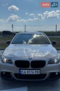 Седан BMW 5 Series 2012 в Вишневом