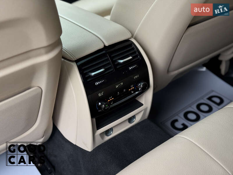 Седан BMW 5 Series 2019 в Одессе