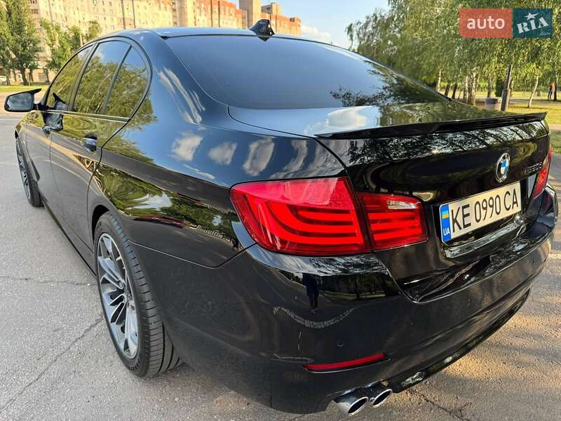 Седан BMW 5 Series 2011 в Кривому Розі