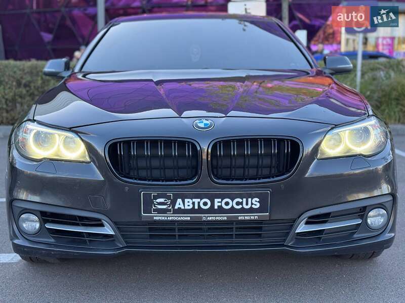 Седан BMW 5 Series 2015 в Киеве