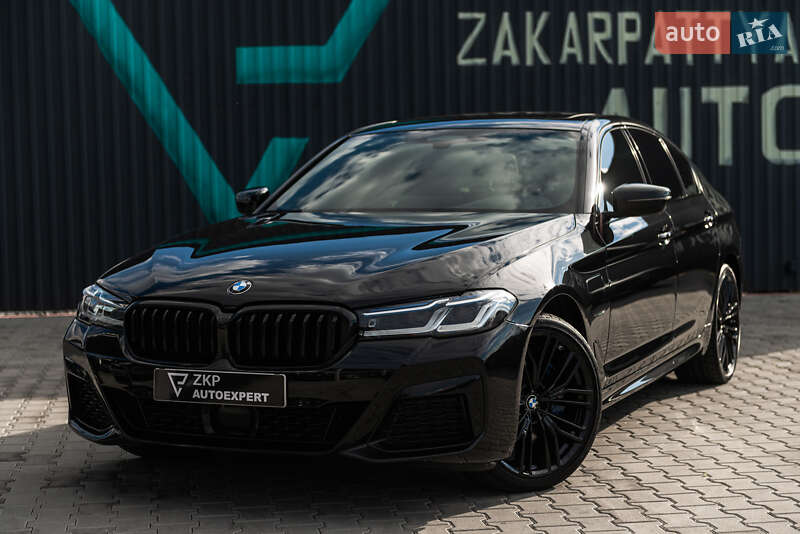 BMW 5 Series 2021