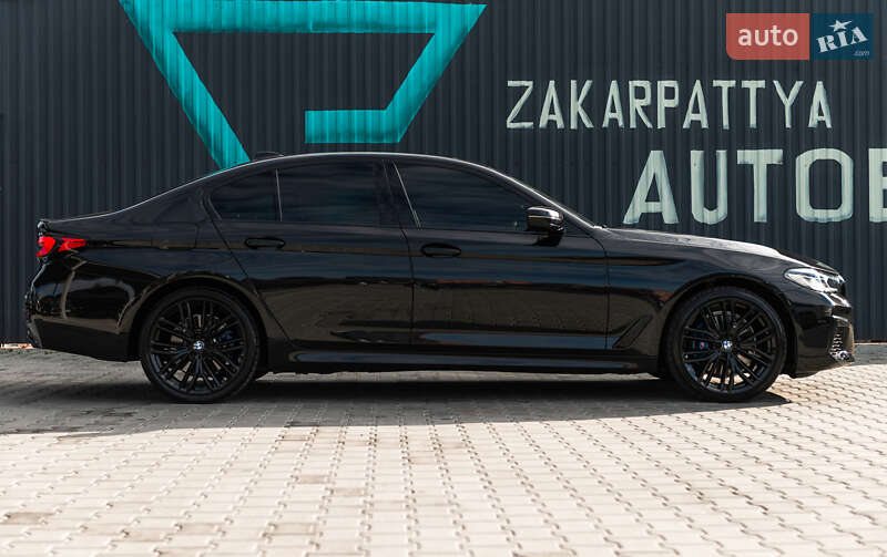 Седан BMW 5 Series 2021 в Мукачевому