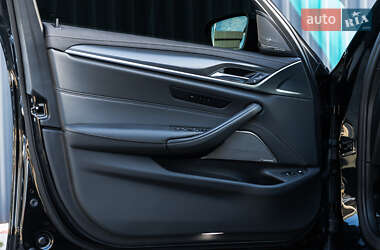 Седан BMW 5 Series 2021 в 