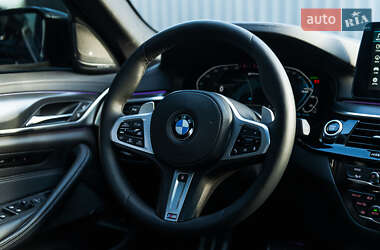 Седан BMW 5 Series 2021 в 