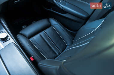 Седан BMW 5 Series 2021 в 