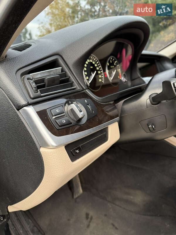 Универсал BMW 5 Series 2013 в Черновцах фото 22 Универсал BMW 5 Series 2013 в Черновцах