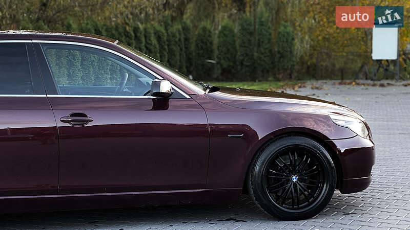 Седан BMW 5 Series 2008 в Зборове