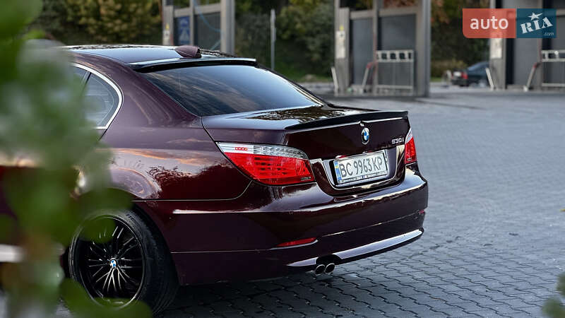 Седан BMW 5 Series 2008 в Зборове