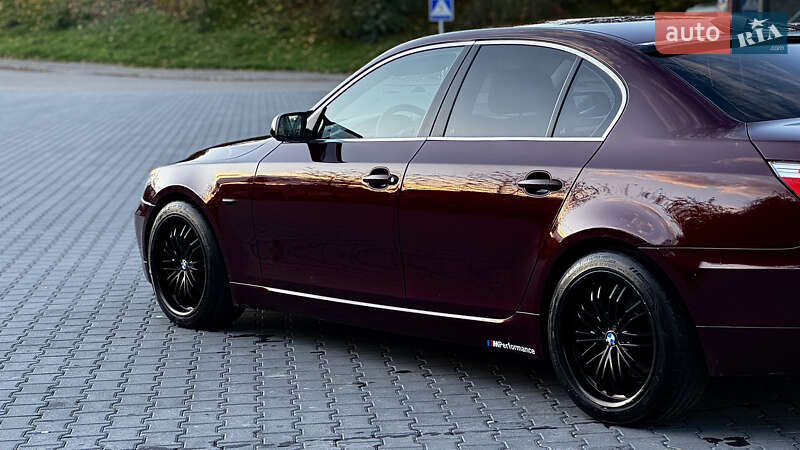 Седан BMW 5 Series 2008 в Зборове