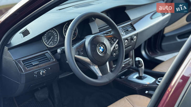 Седан BMW 5 Series 2008 в Зборове