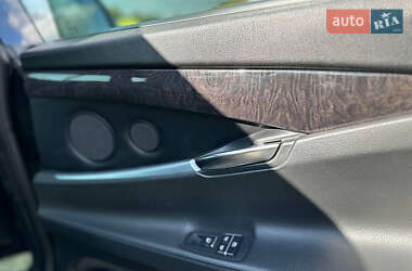 Лифтбек BMW 5 Series 2010 в 