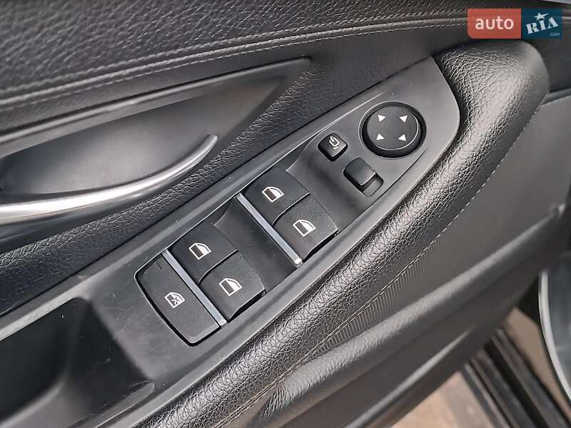 Седан BMW 5 Series 2016 в Харькове