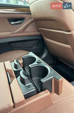 Седан BMW 5 Series 2012 в 