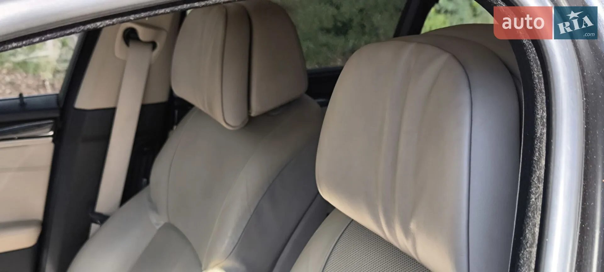 2010 BMW 5er - мініатюра 23