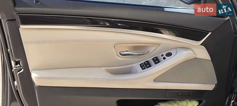 Седан BMW 5 Series 2010 в Києві