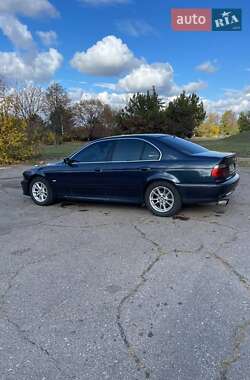 Седан BMW 5 Series 2001 в 