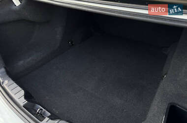 Седан BMW 5 Series 2013 в 