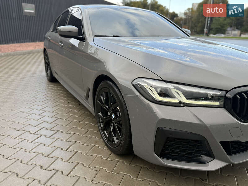 Седан BMW 5 Series 2020 в Киеве