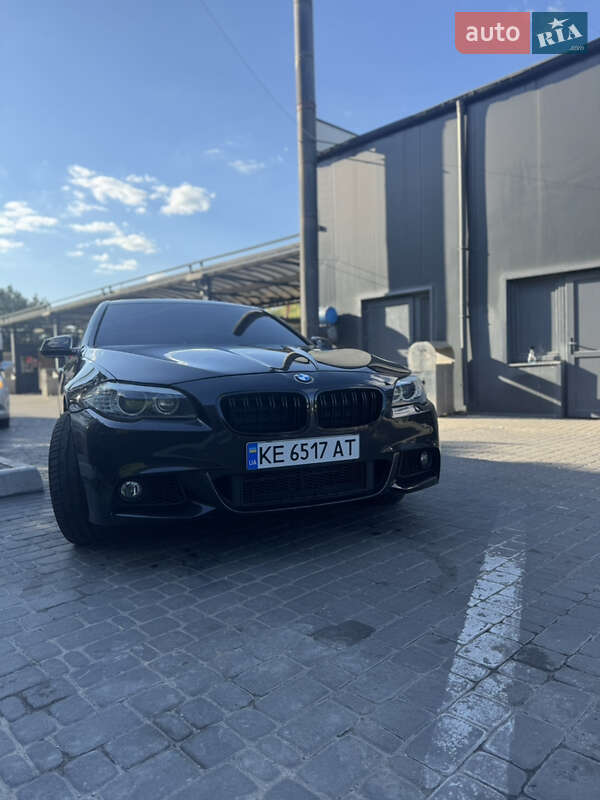 Седан BMW 5 Series 2013 в Дніпрі