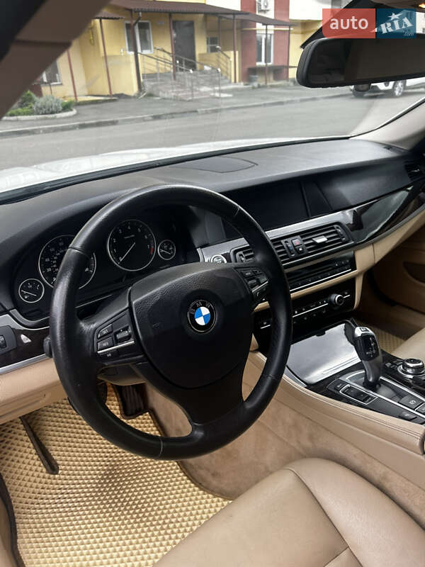 Седан BMW 5 Series 2013 в Боярке
