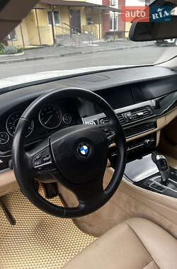 Седан BMW 5 Series 2013 в  фото 7 Седан BMW 5 Series 2013 в