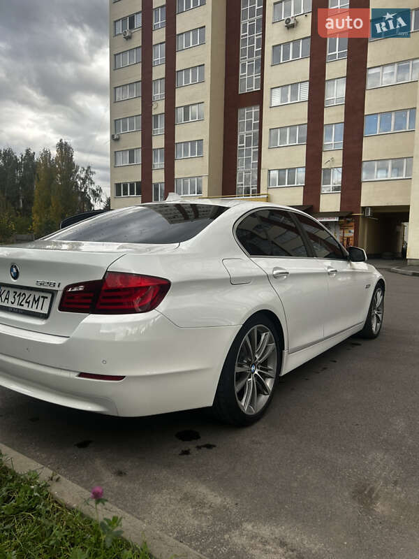 Седан BMW 5 Series 2013 в Боярке