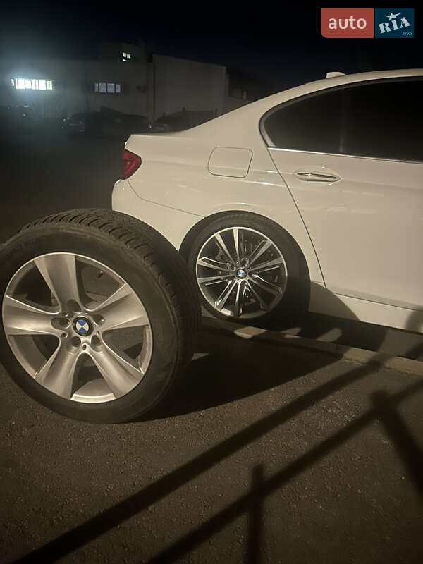 Седан BMW 5 Series 2013 в Боярке