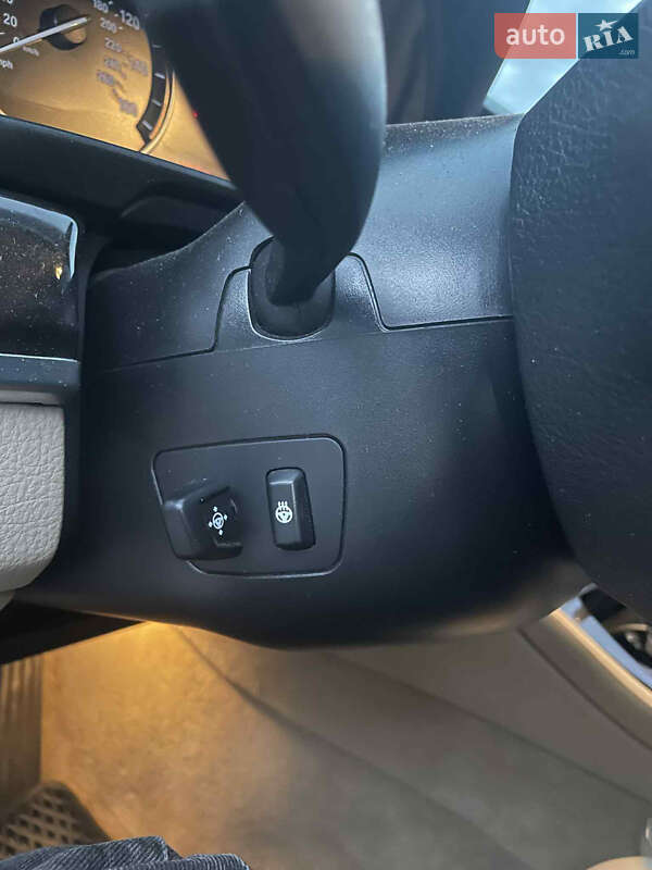 Седан BMW 5 Series 2013 в Днепре