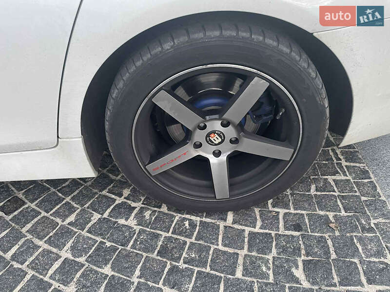 Седан BMW 5 Series 2013 в Днепре