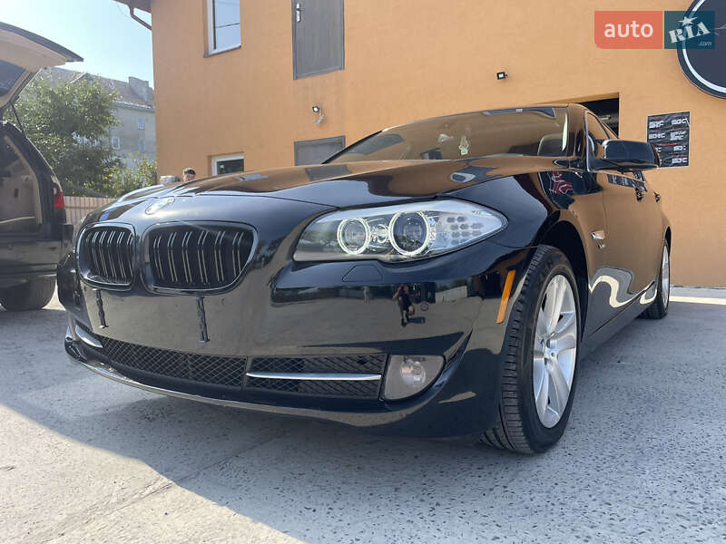 BMW 5 Series 2011 BMW 5 Series 2011