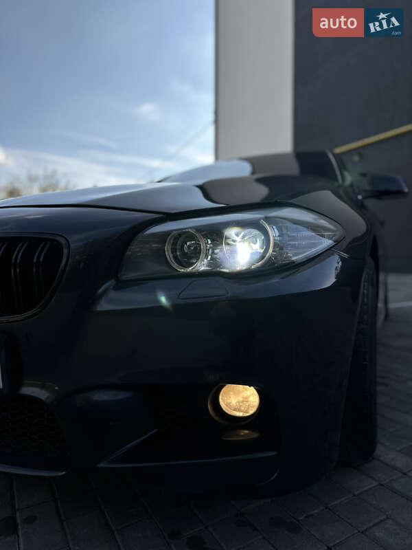 Седан BMW 5 Series 2011 в Кременце