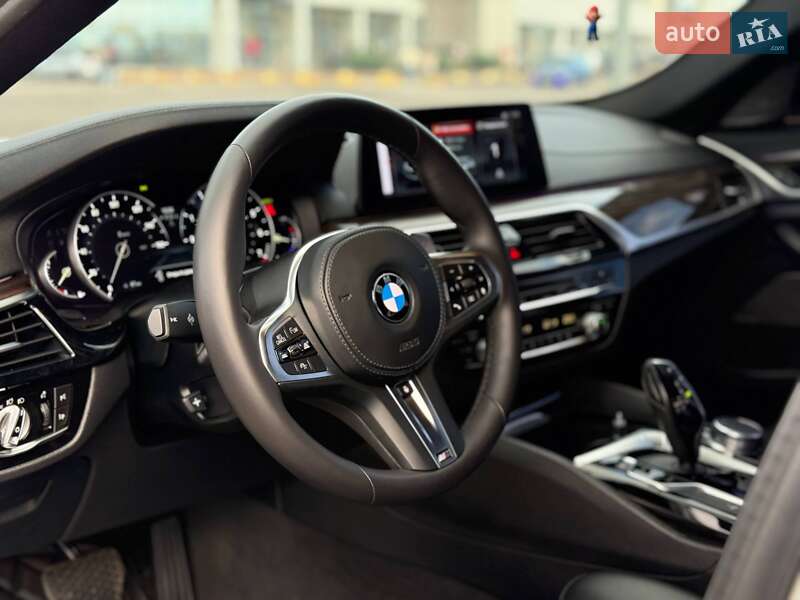 Седан BMW 5 Series 2017 в Кривом Роге