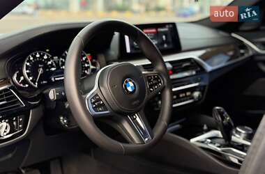 Седан BMW 5 Series 2017 в 