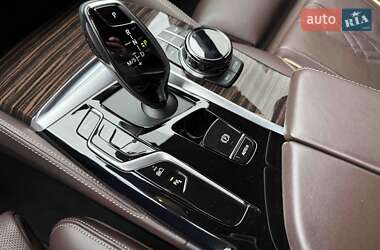 Седан BMW 5 Series 2021 в 