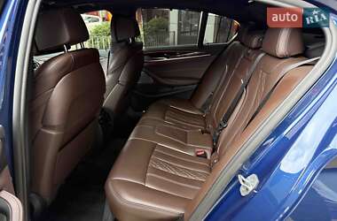 Седан BMW 5 Series 2021 в 
