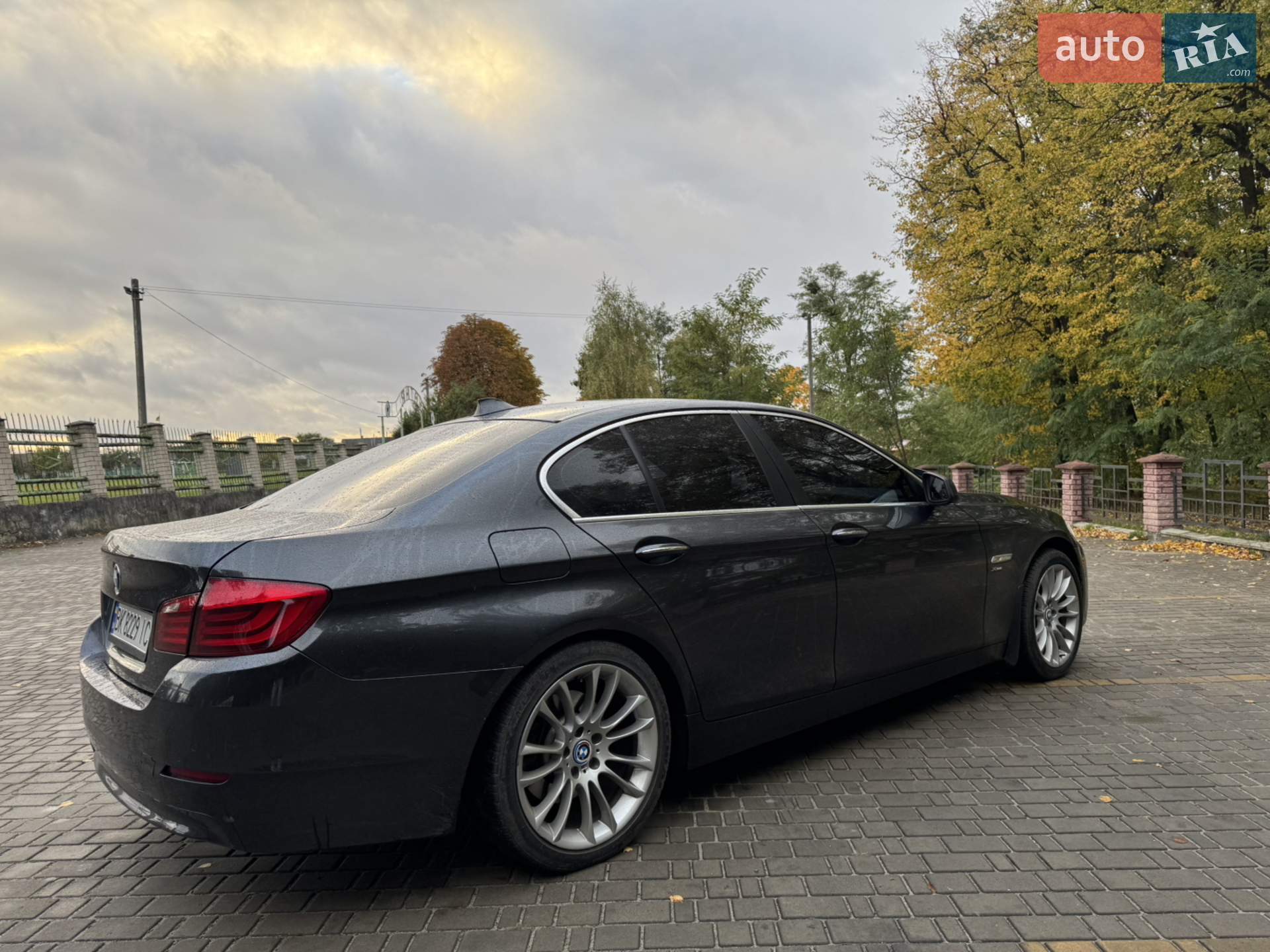 2011 BMW 5er - мініатюра 5