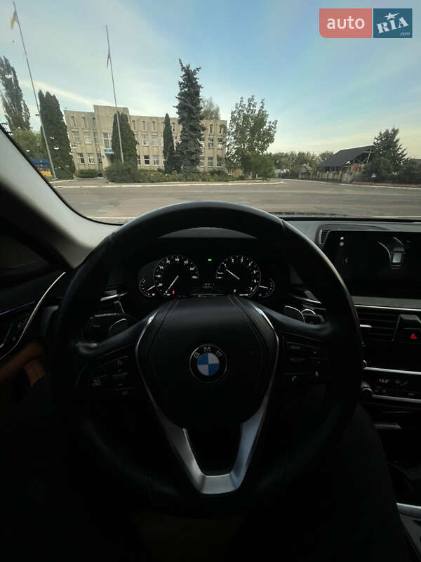 Універсал BMW 5 Series 2018 в Києві фото 25 Універсал BMW 5 Series 2018 в Києві