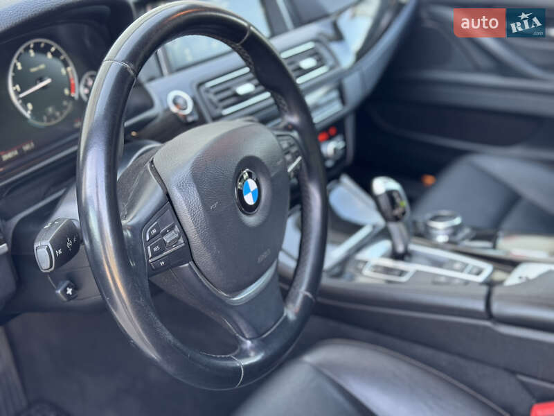 Седан BMW 5 Series 2014 в Сарнах