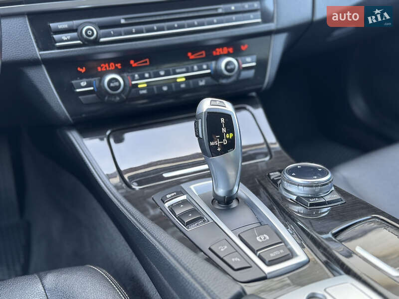 Седан BMW 5 Series 2014 в Сарнах