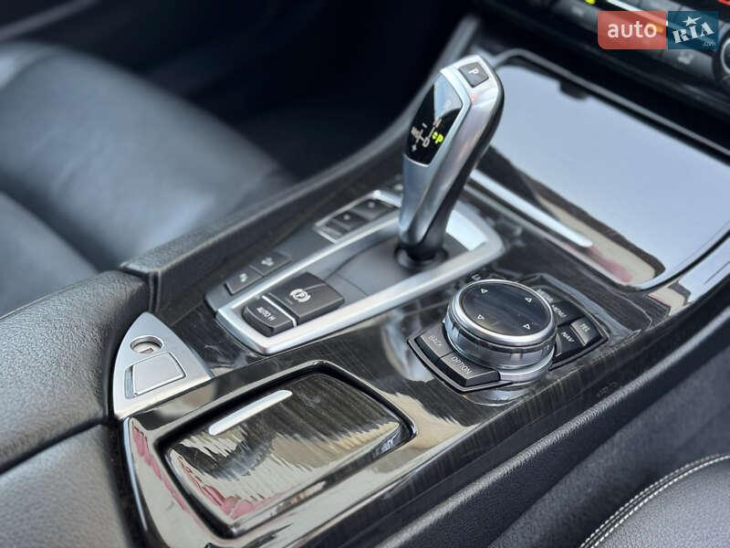 Седан BMW 5 Series 2014 в Сарнах